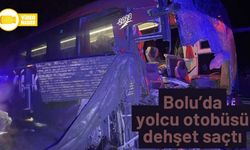 OTOYOLDA YOLCU OTOBÜSÜ TIRA ÇARPTI: 6 YARALI