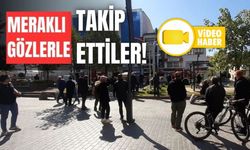 Çatı yangınını merakla takip ettiler!