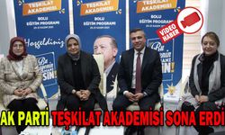 AK PARTİ TEŞKİLAT AKADEMİSİ SONA ERDİ